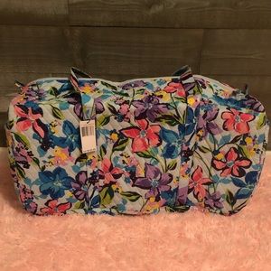 Vera Bradley XL Duffel Bag in Wild Flower Bouquet!
